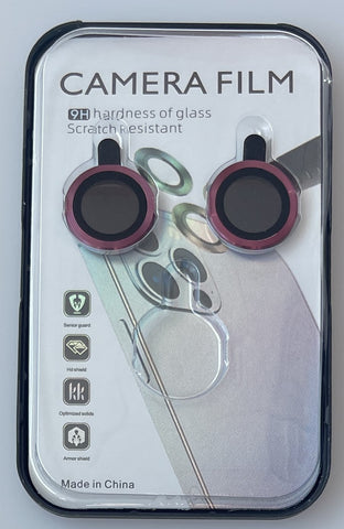 Reiko Camera Protector for iPhone 15/15 Plus in Red